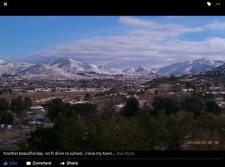 2716 Bent Spur Dr, Acton, CA 93510