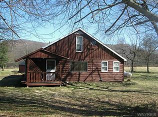 4810 Howe Hill Rd, Great Valley, NY 14741