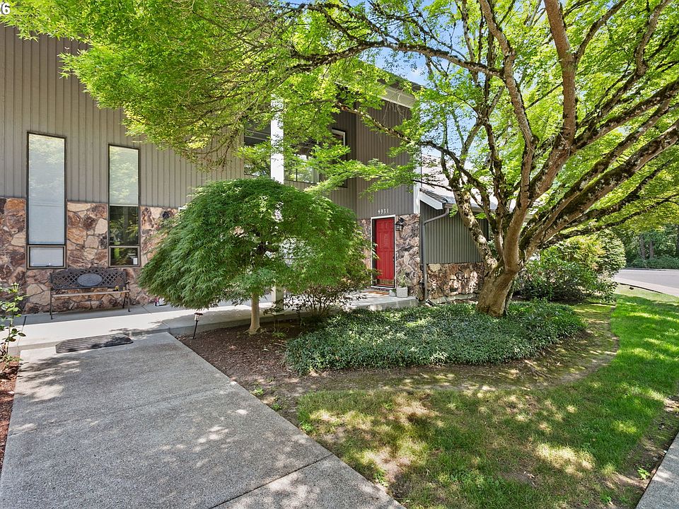 1st image of 4931 SW Chestnut Pl