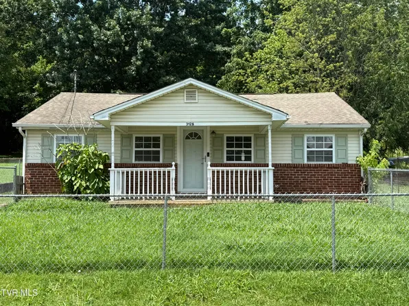 3126 Blackburn Ave, Kingsport, TN 37660
