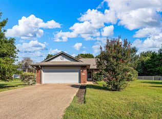 545 Ouida Dr, Waco, TX 76705