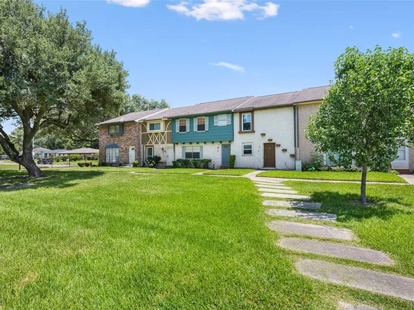 3808 Laura Leigh Ln, Friendswood, TX 77546