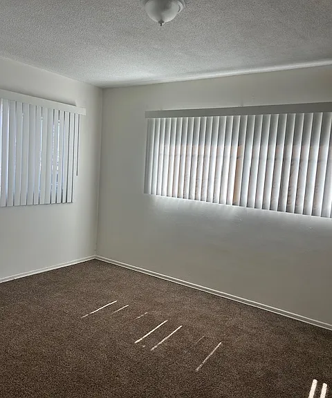 10243 S Dixon Ave #1 — Photo 5