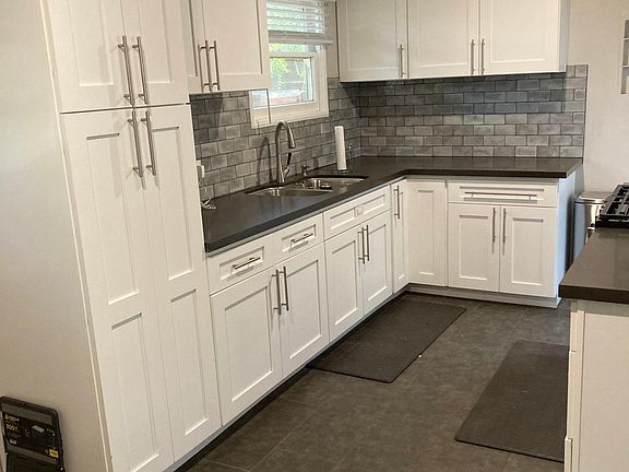 4th image of 4517 Mont Eagle Pl