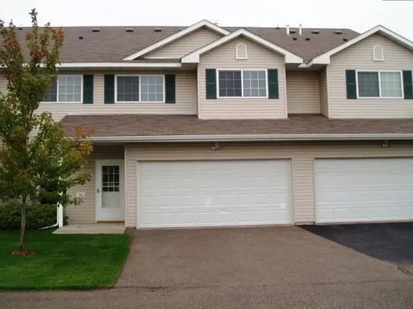 4 Bridgewater Trl, Hudson, WI 54016