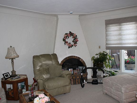 Main floor Living Room