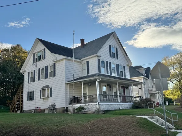 109 Main St, South Grafton, MA 01560