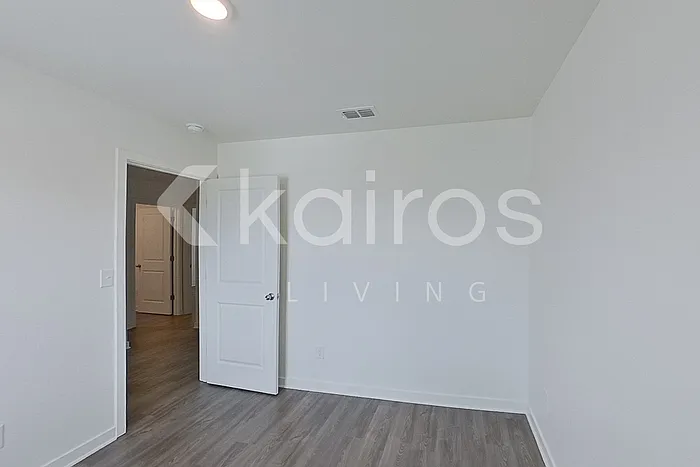 132 George Oxford Dr — Photo 10