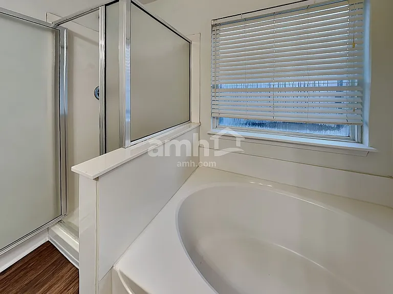 207 Riesling Way — Photo 12