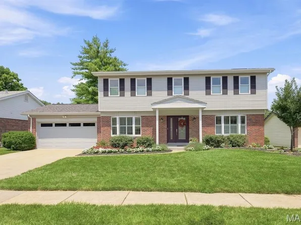 12777 Hazenmore Dr, Saint Louis, MO 63146