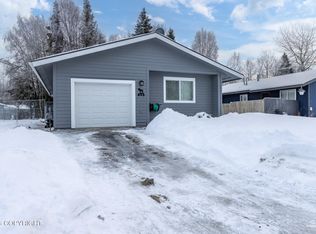 203 Sterling Ct, Kenai, AK 99611