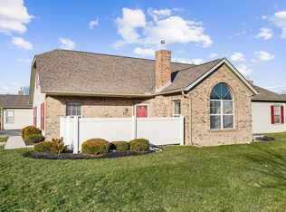 2460 Buckeye Grove Blvd, Grove City, OH