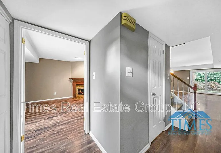 704 Worthington Dr — Photo 28