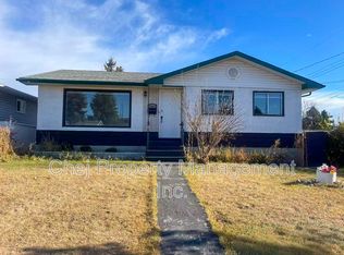 13411 61st St NW, Edmonton, AB T5A 0T4