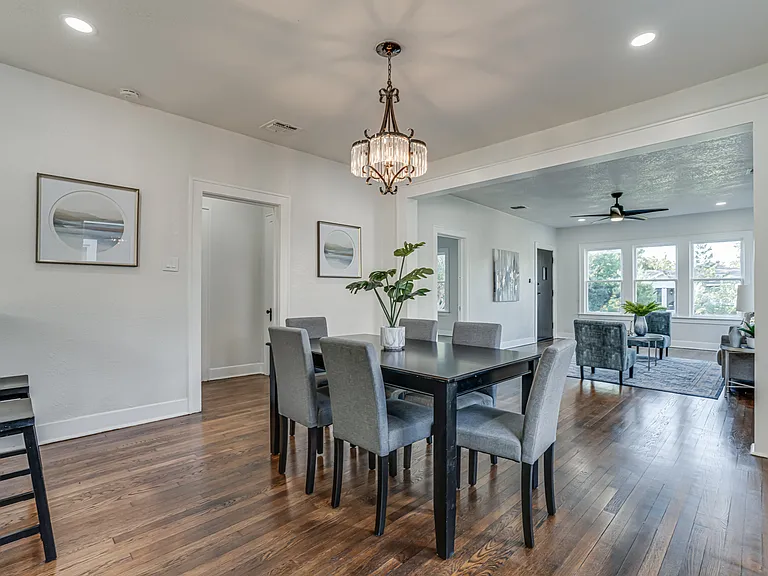 2035 W Summit Ave — Photo 10