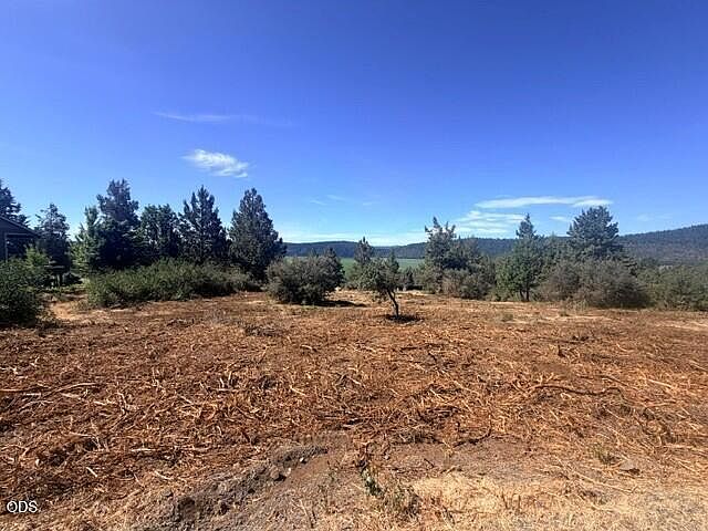 1st image of Crossbill Dr #995