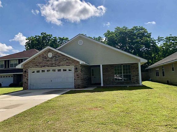 2nd image of 10424 Millbrook Dr