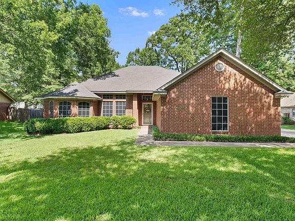 2nd image of 6304 Willowcreek Cir