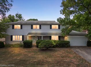 25475 Grand Concourse St, Southfield, MI 48075