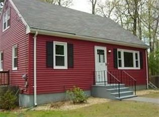 143 Mendon St, Blackstone, MA 01504