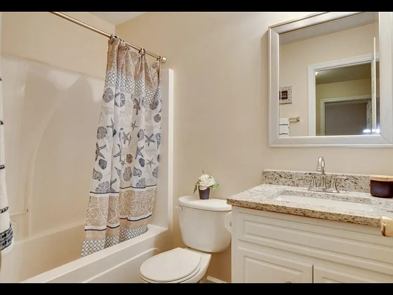 616 Goodale Ln — Photo 15