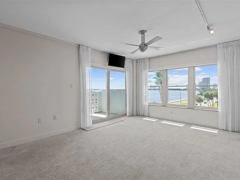 2401 Bayshore Blvd #410 & 510 — Photo 15