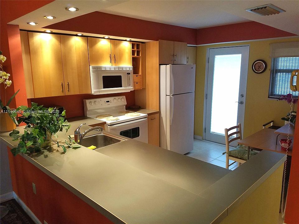 1st image of 1175 NE Miami Gardens Dr APT 307