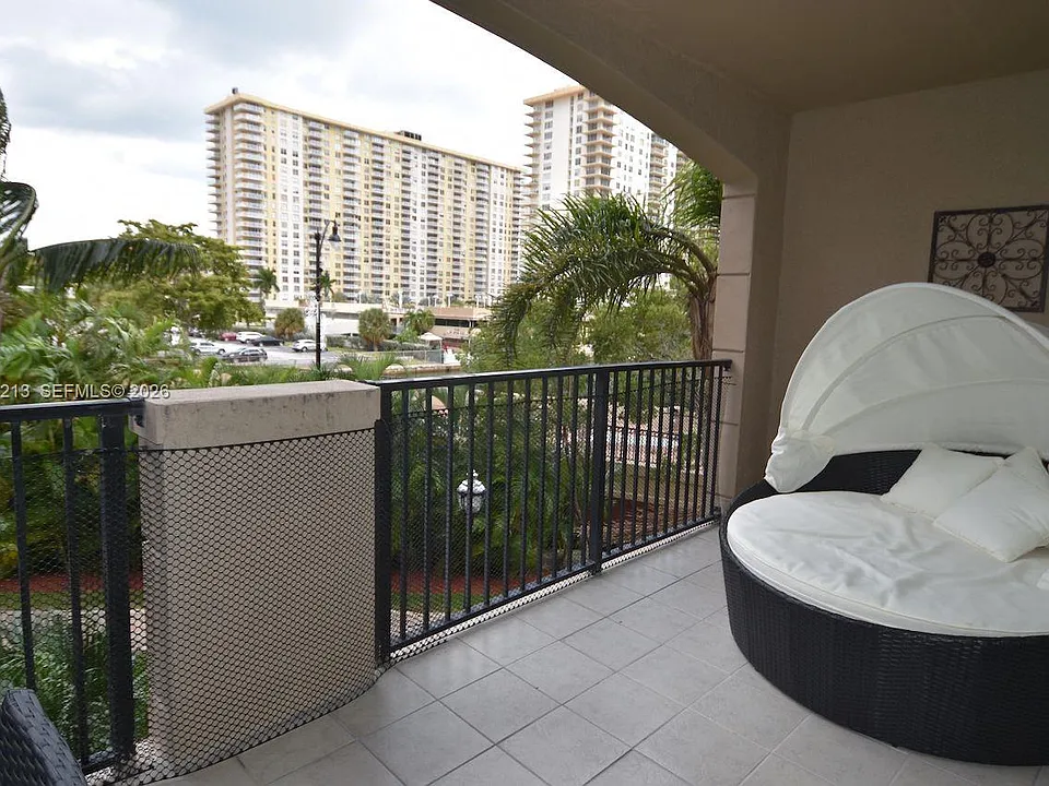 17150 N Bay Rd #2314