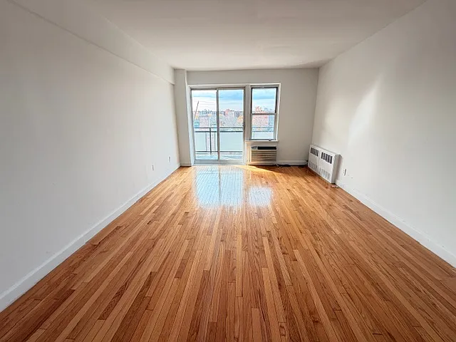 Building Photo - 1674 Bell Blvd #2