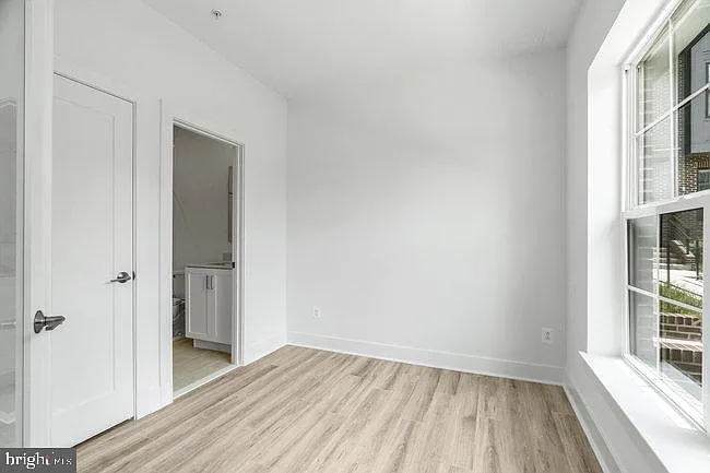11236 Bunsen St — Photo 6