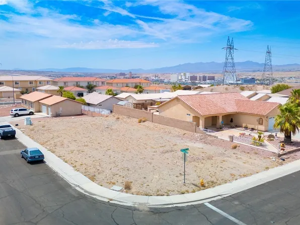2394 Merlot Ct, Bullhead City, AZ 86429