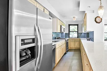 Rented by Platinum Properties