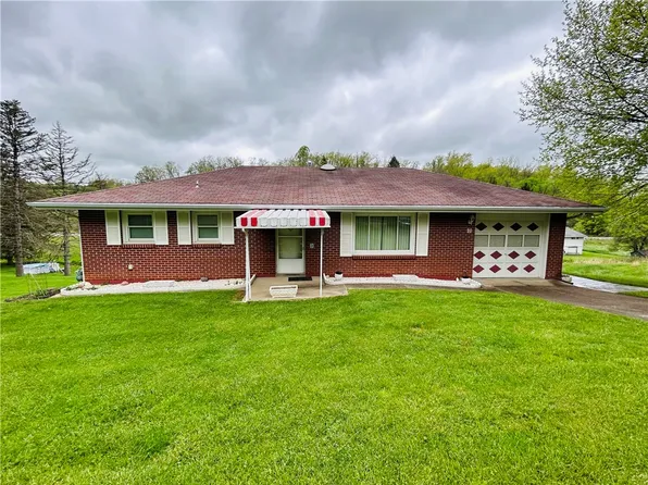 90 Dague Ln S, Washington, PA 15301