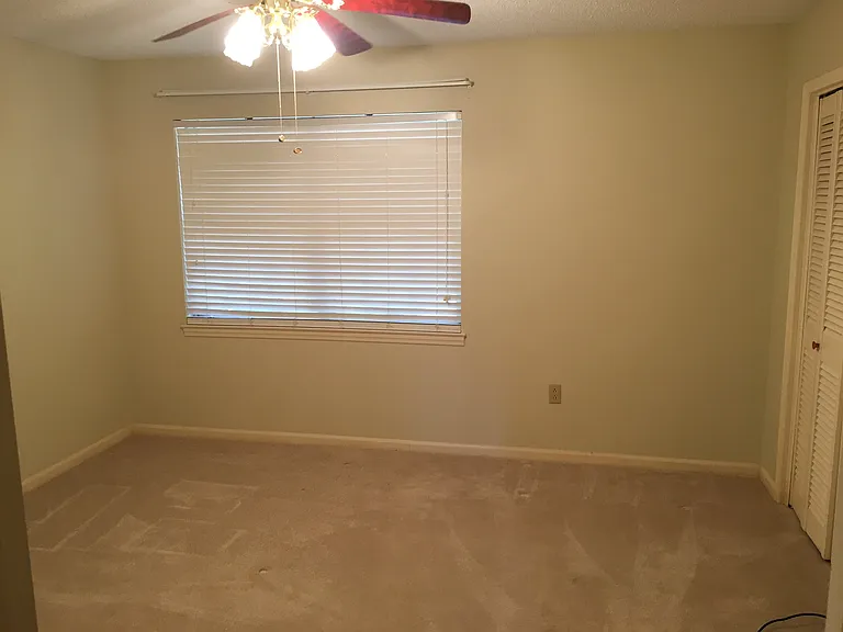 445 Shoshone Dr — Photo 8