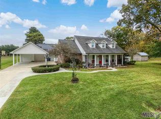 40410 Adele St, Gonzales, LA 70737