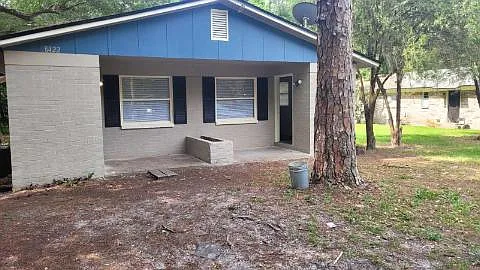 8424 Buttercup St — Photo 3