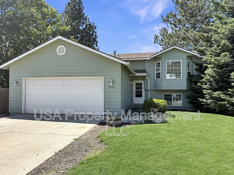 2565 N Stagecoach Dr