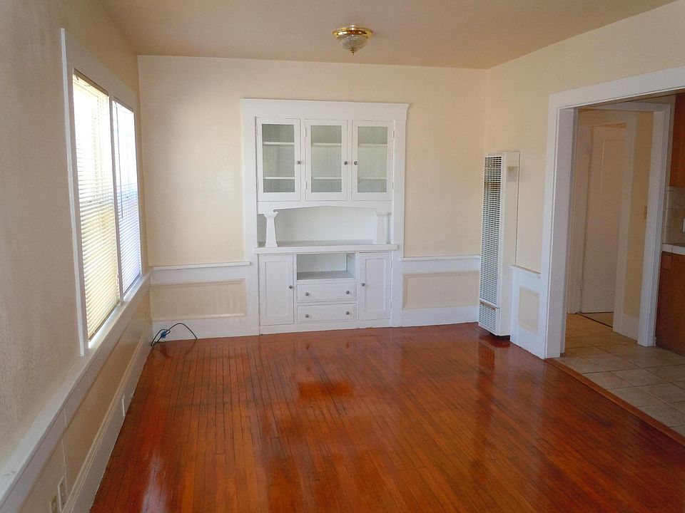 1st image of 1094 Aileen St