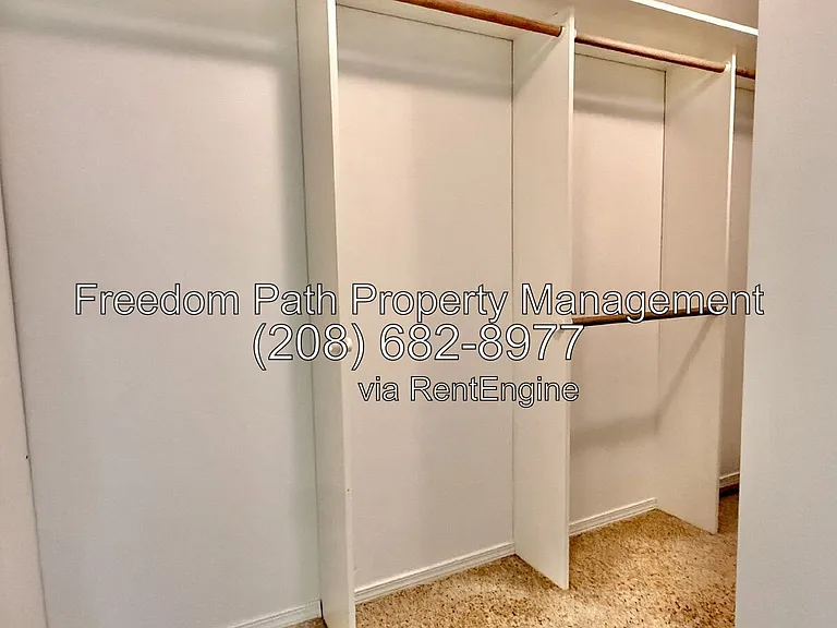 715 W Mikies Pl — Photo 13