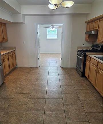 5th image of 3716 Pauger St