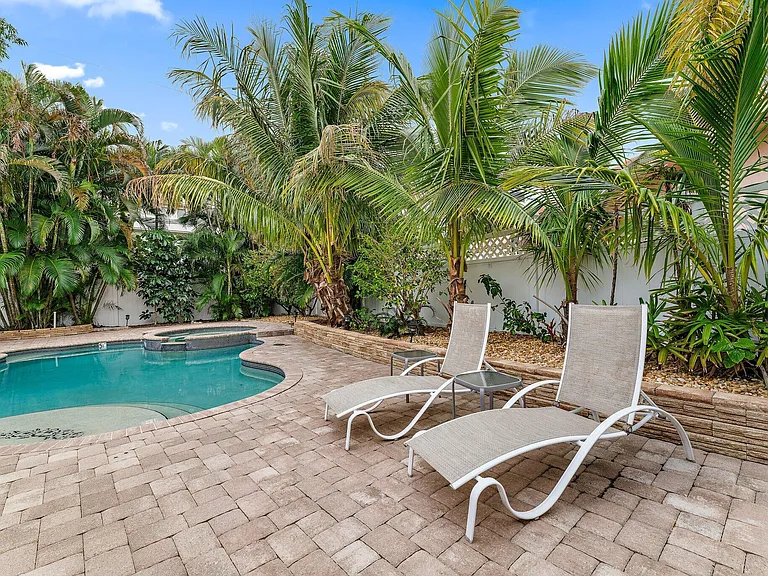 460 Sunrise Way — Photo 48