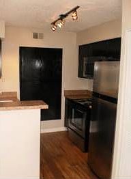 4th image of 207 National Dr