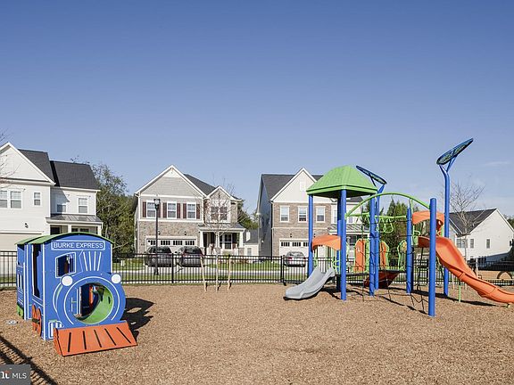 3rd image of 14 Garden Meadow Pl