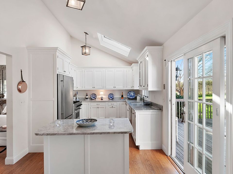 24 Audubon Ave, Bridgehampton, NY 11932 Zillow