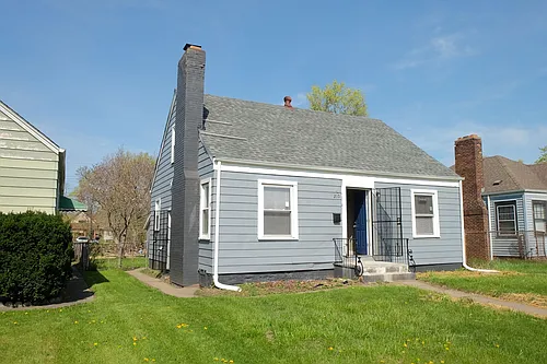 210 Rutledge St Photo 1