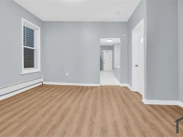 139 S 8th St Floor 1, Newark, NJ 07107