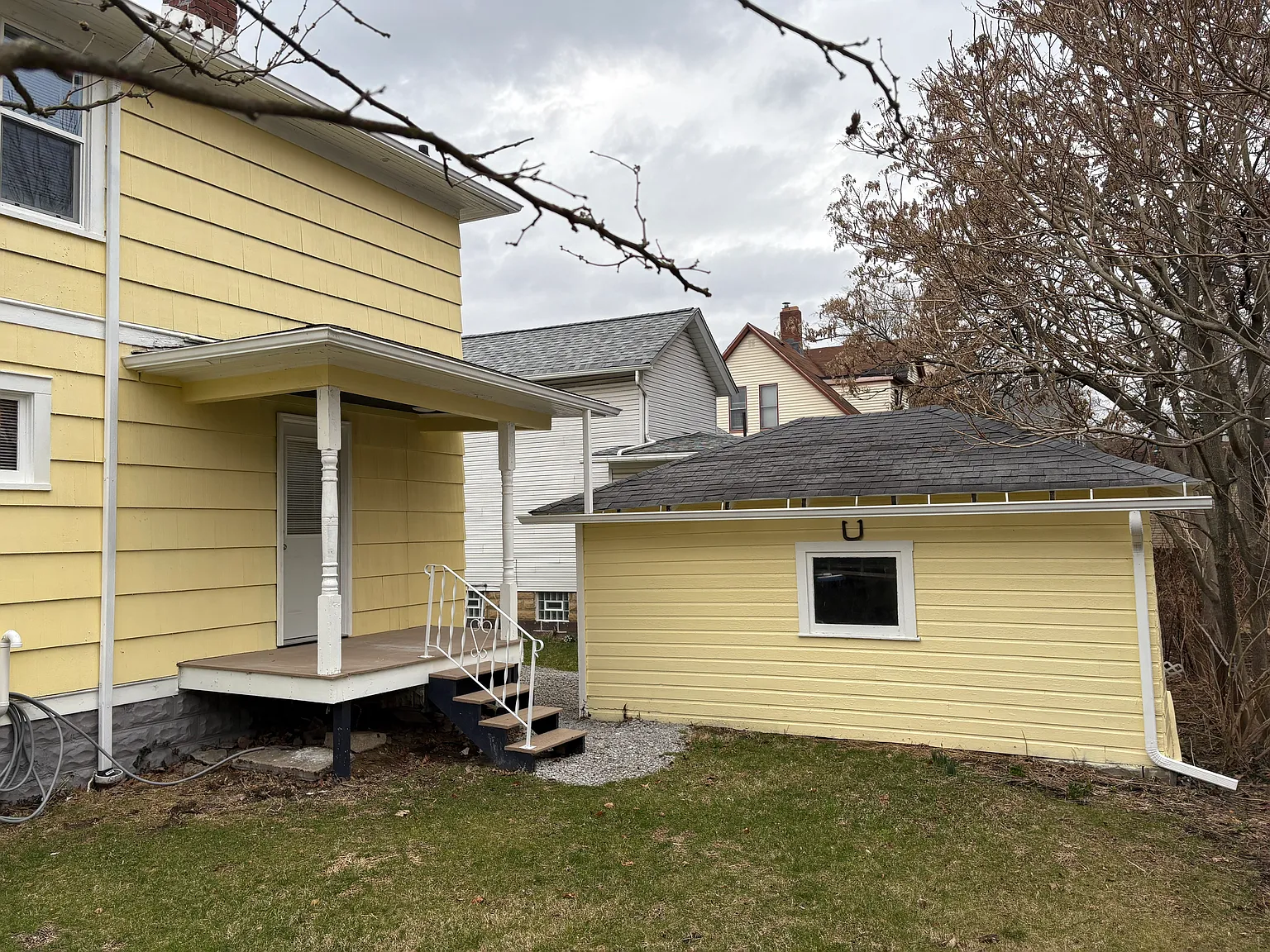 3 bed, 1500 sqft, $2,200 — Photo 3