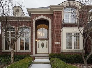 24417 Thatcher Dr, Novi, MI 48375