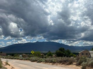 6016 Rio Salado Loop NE, Rio Rancho, NM 87144