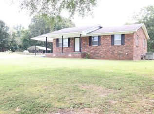 842 Lower Jackson Rd, Bells, TN 38006